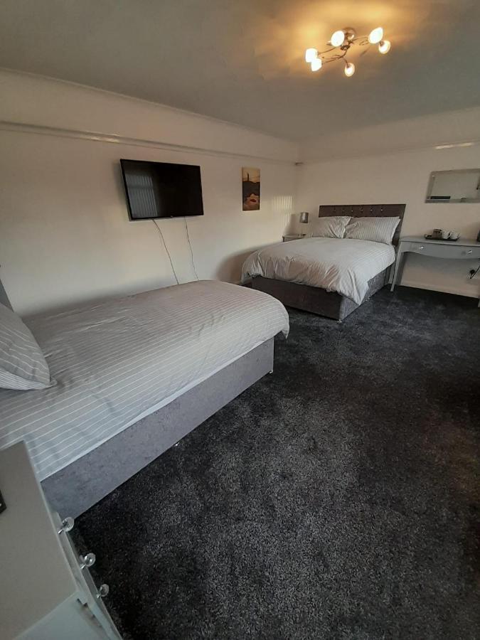 Riverside Rooms At Wheelgate House Гул Екстер'єр фото